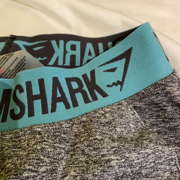 Gymshark Cropped Leggings in Marled Grey - Picture 2 of 4